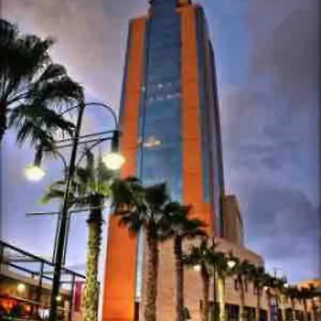 Duplex 2 Bedroom In Portomaso St Julians 아파트 *