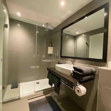 公寓 Duplex 2 Bedroom In Portomaso St Julians Saint Julian's