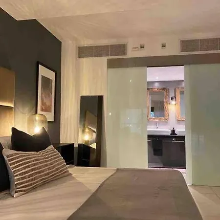 公寓 Duplex 2 Bedroom In Portomaso St Julians Saint Julian's