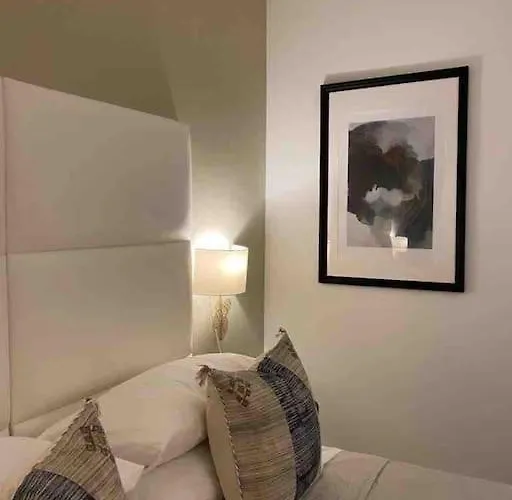 Duplex 2 Bedroom In Portomaso St Julians * St. Julian's