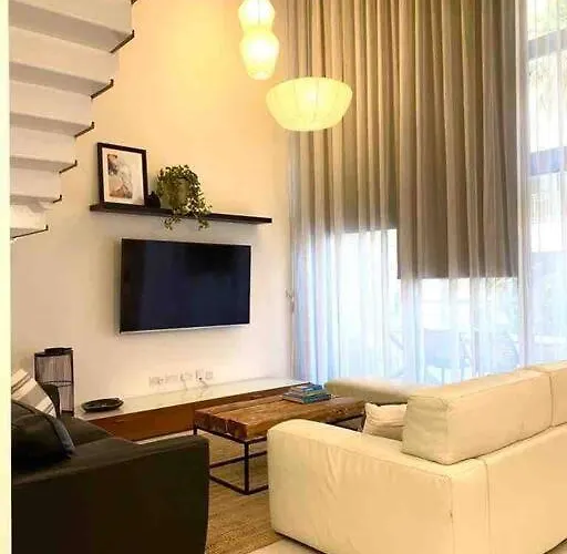 Duplex 2 Bedroom In Portomaso St Julians * San Ġiljan